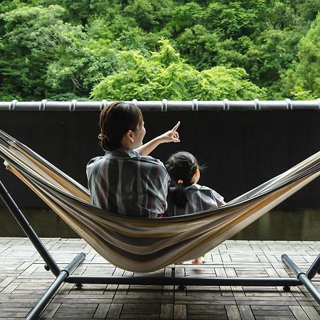 Hotel Yamanakaonsen Ohanami Kyubei Kaga  Esterno foto