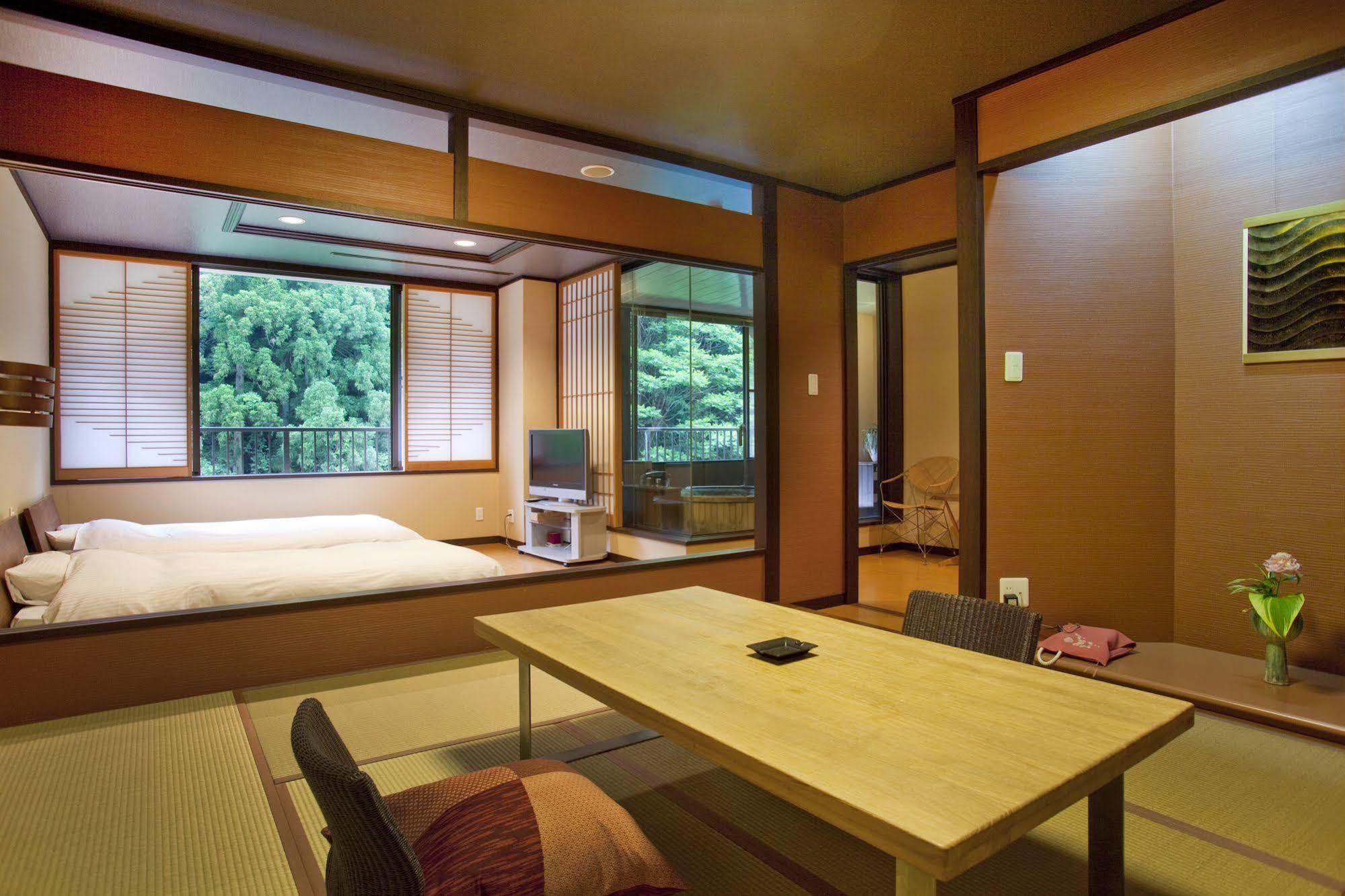 Hotel Yamanakaonsen Ohanami Kyubei Kaga  Esterno foto